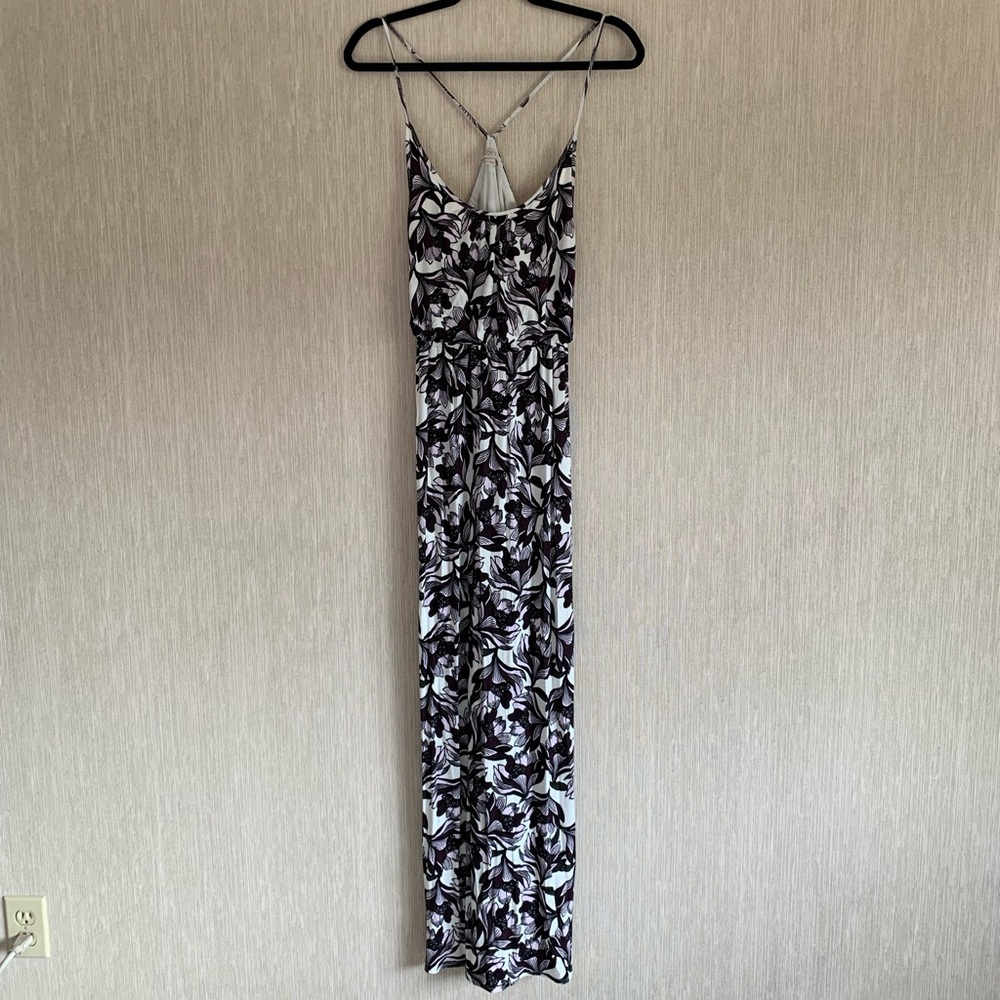 Loft Size Medium Purple & White Maxi Dress